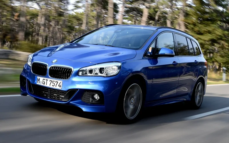 BMW m240i