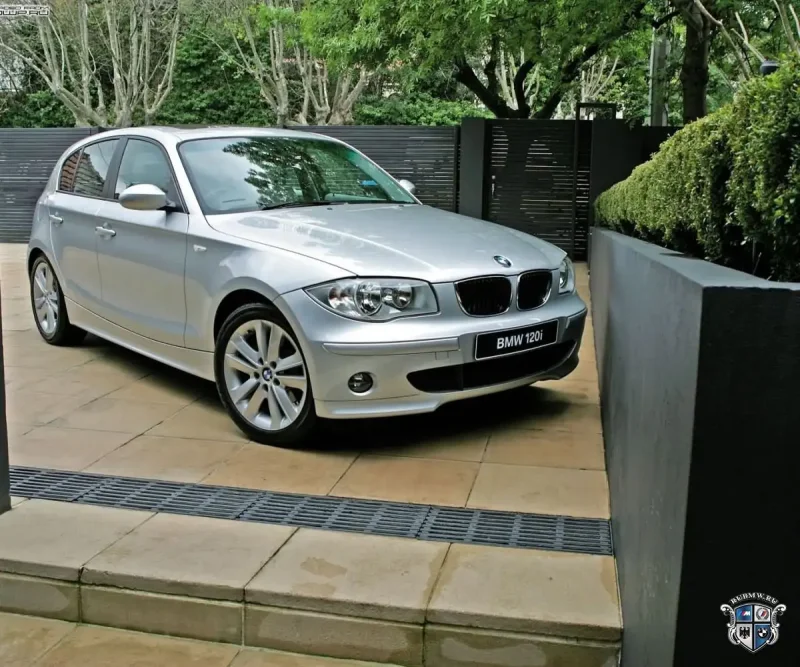 BMW 120i 2009