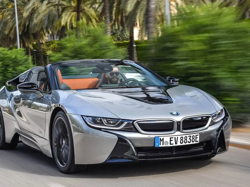 BMW спортивная i8