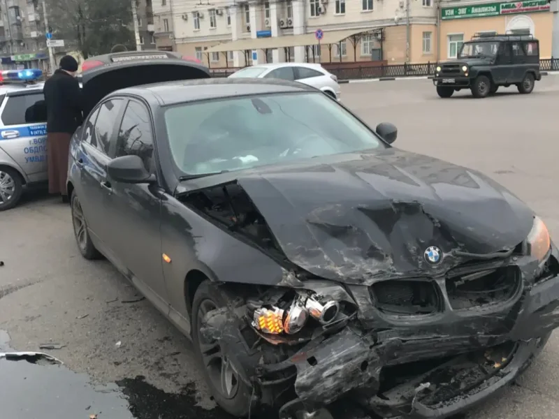 БМВ е39 авария