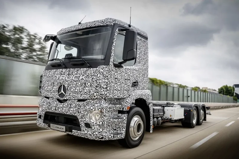 Mercedes-Benz Urban ETRUCK