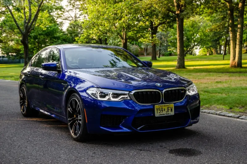 BMW f90 2017