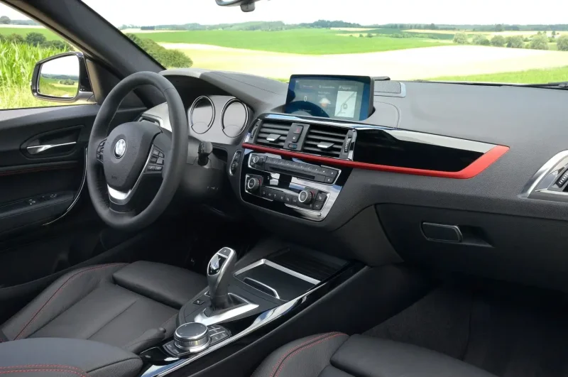 BMW f22 салон