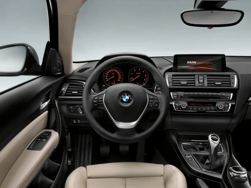 BMW f20 салон