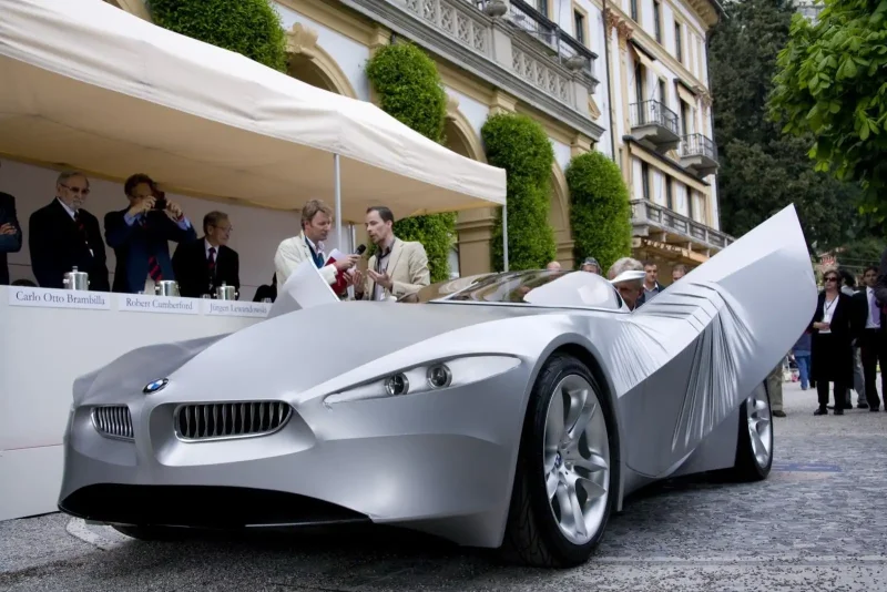BMW Gina Light