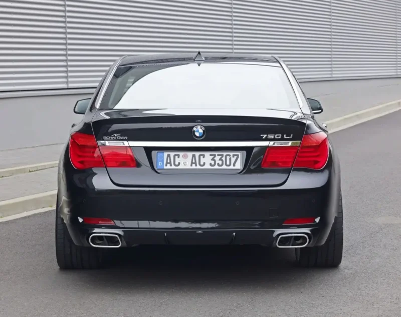 BMW 750 f01 m