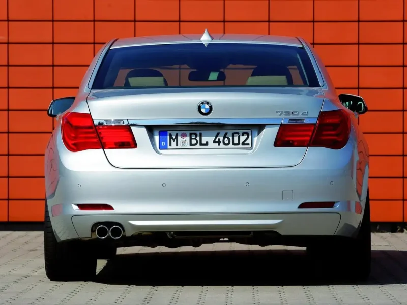 БМВ 750 li f02