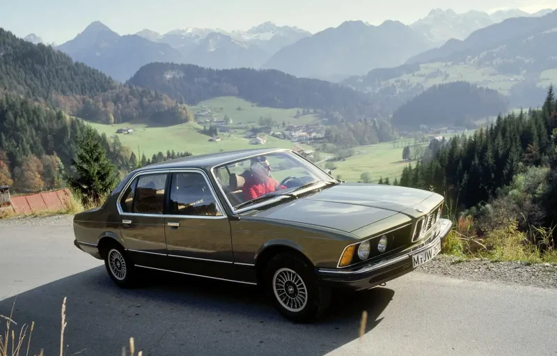 BMW e23