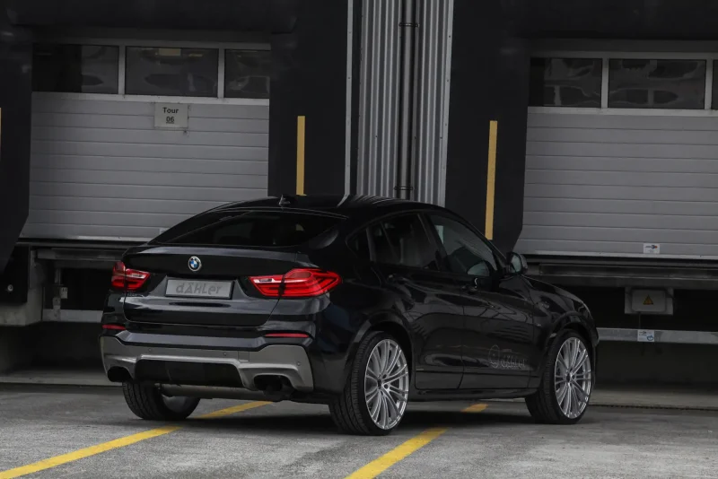 BMW x4 m черный