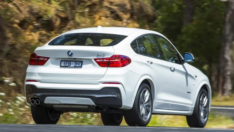 BMW x4 m белый