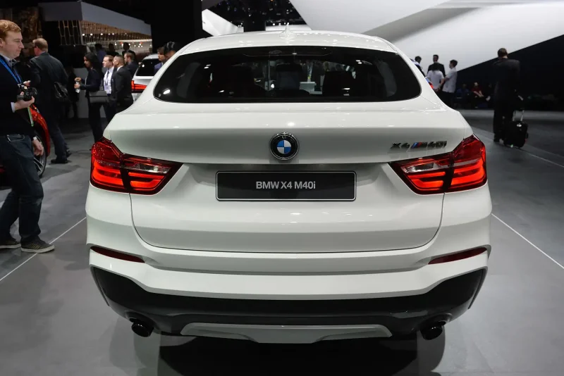 BMW x4 2017 года