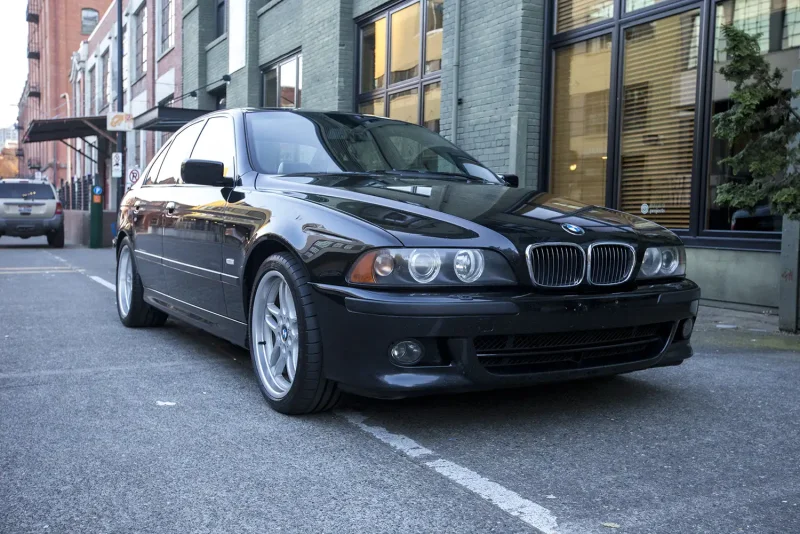 BMW 5 e39 2003