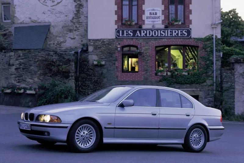 BMW 5 Series e39 2003