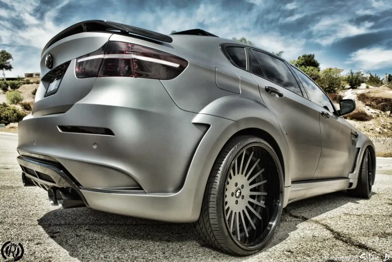 BMW x9 джип
