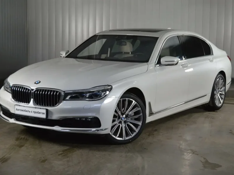 BMW 7 g11 белый