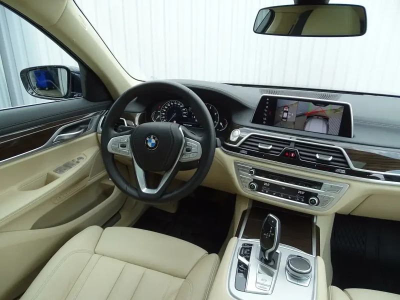 BMW 750li XDRIVE