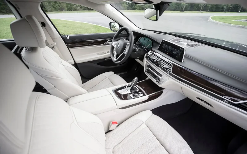 BMW 750i 2015