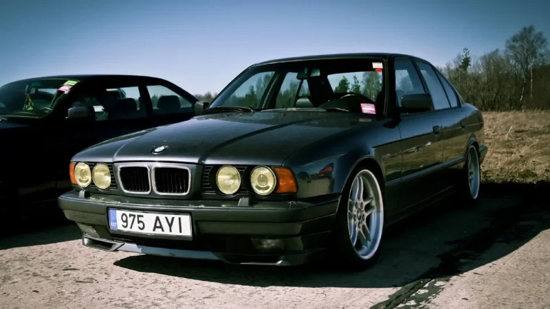 BMW e34 Gray
