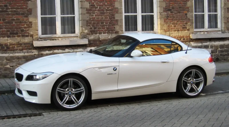 BMW z4 белая