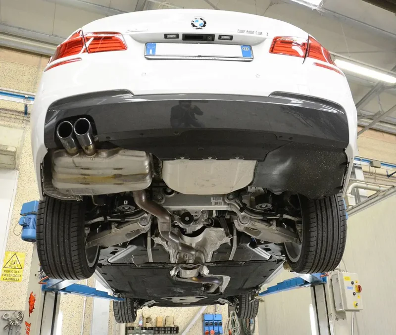 Днище BMW 520d f10