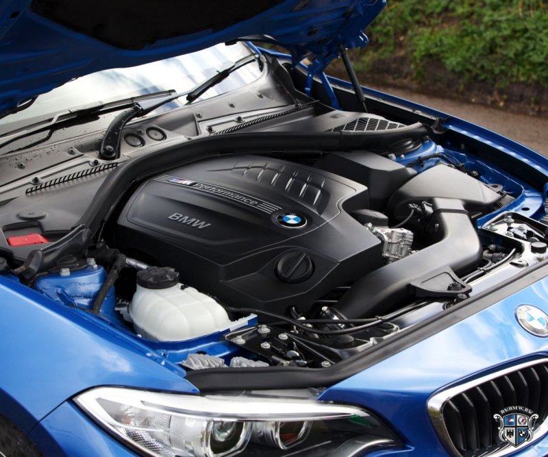 BMW m2 подкапотка