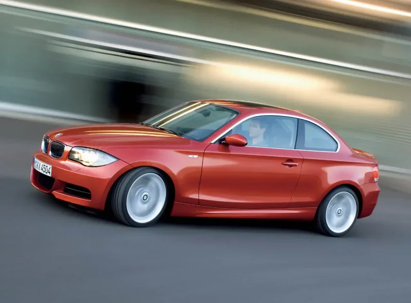BMW e87 купе