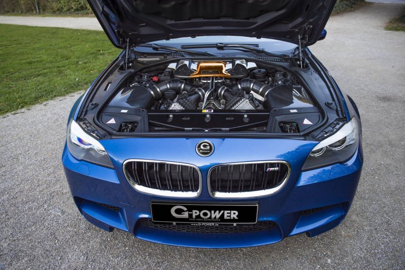 BMW m5 f10 engine