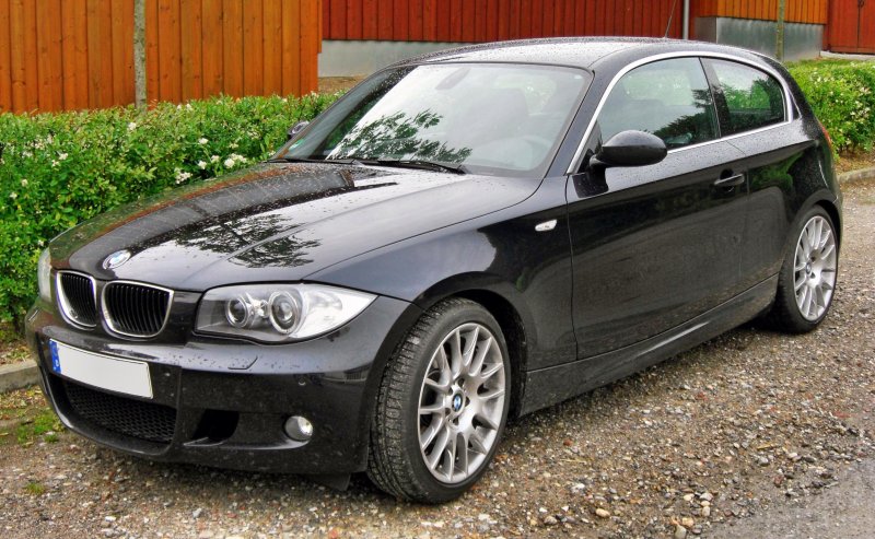 BMW m1 e87