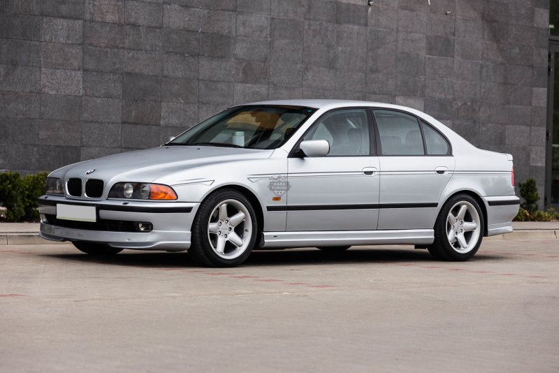 BMW e39 r15