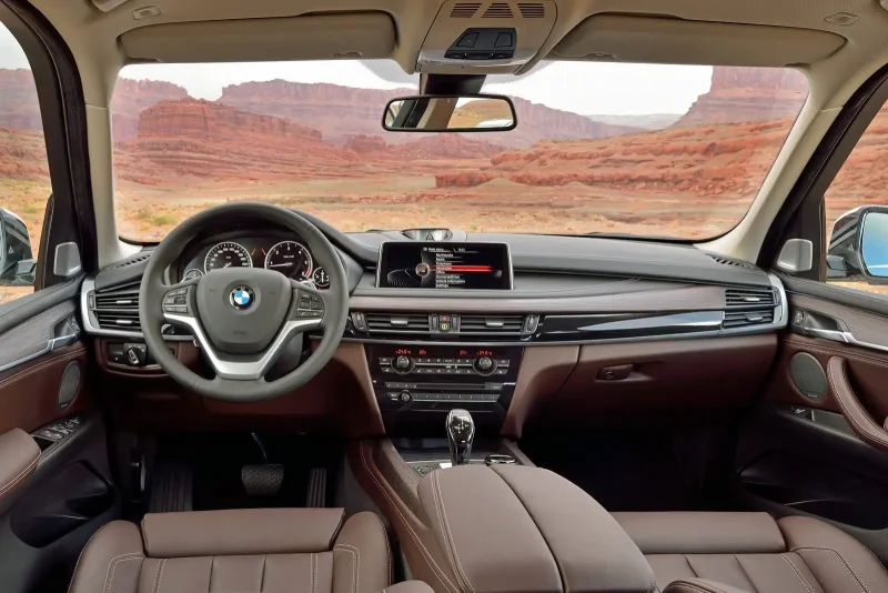 BMW x5 2021 Interior