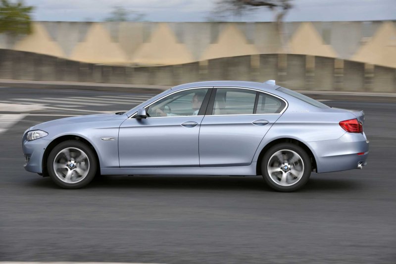 BMW ACTIVEHYBRID 5 2012