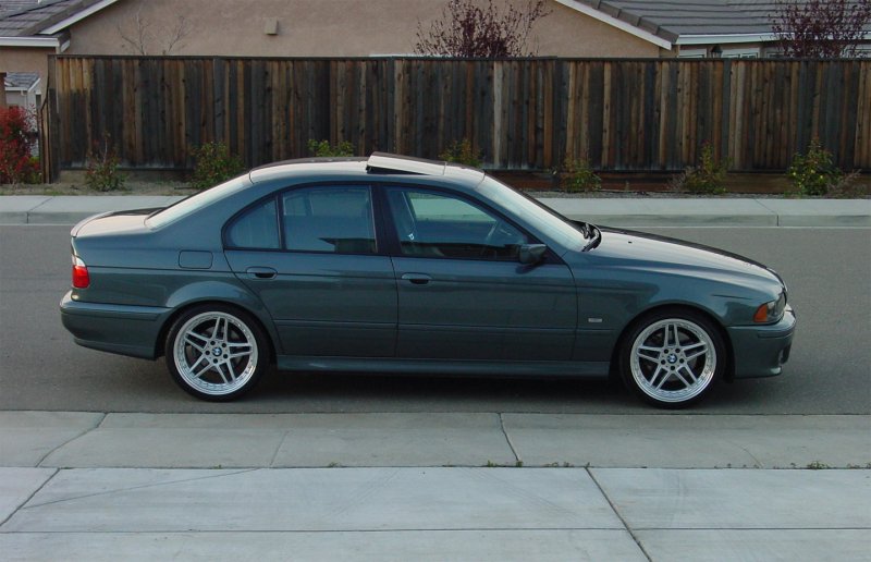 BMW 5 e39 White