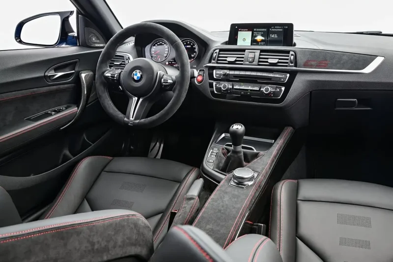 BMW m5 CS салон