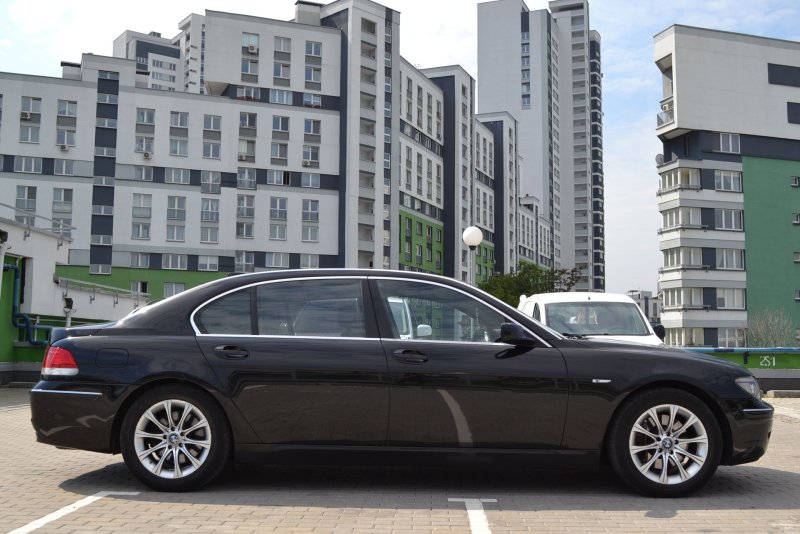 BMW 750 long 2008