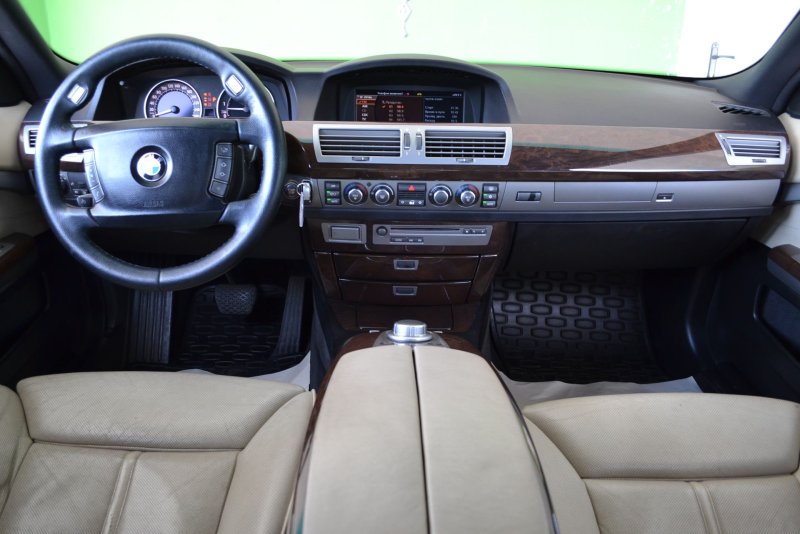 БМВ е66 750 li