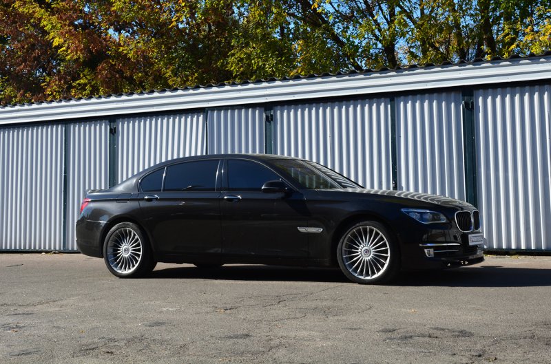 BMW 750li 2020 салон