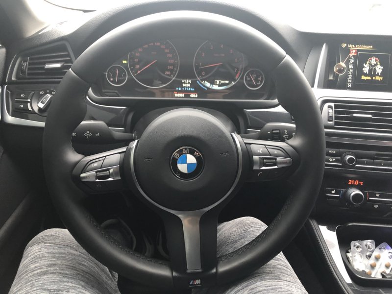 BMW 5 f10 руль f90