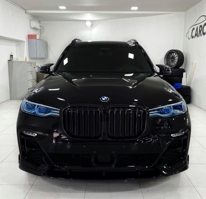 BMW x7 Black
