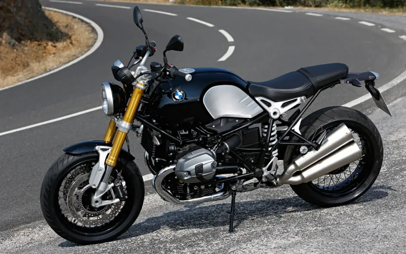 Мотоцикл BMW r9t
