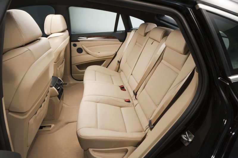 BMW x6 e71 салон