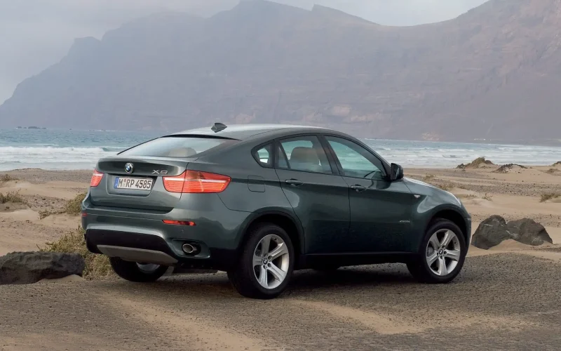 БМВ х6 лифтбек