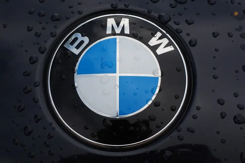 BMW logo 2022