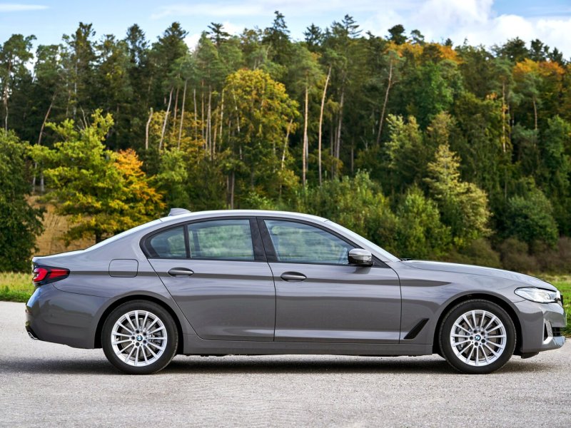 BMW g30