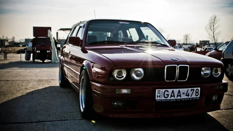 BMW e30