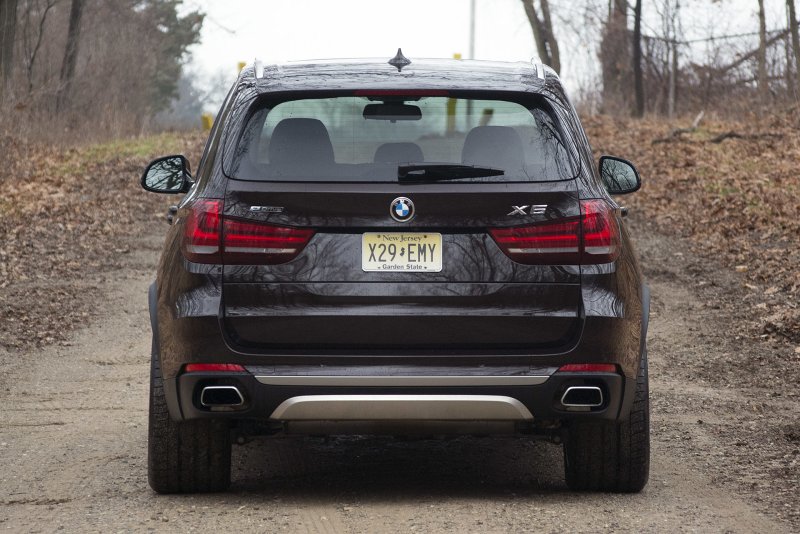 BMW x5 2018 зад