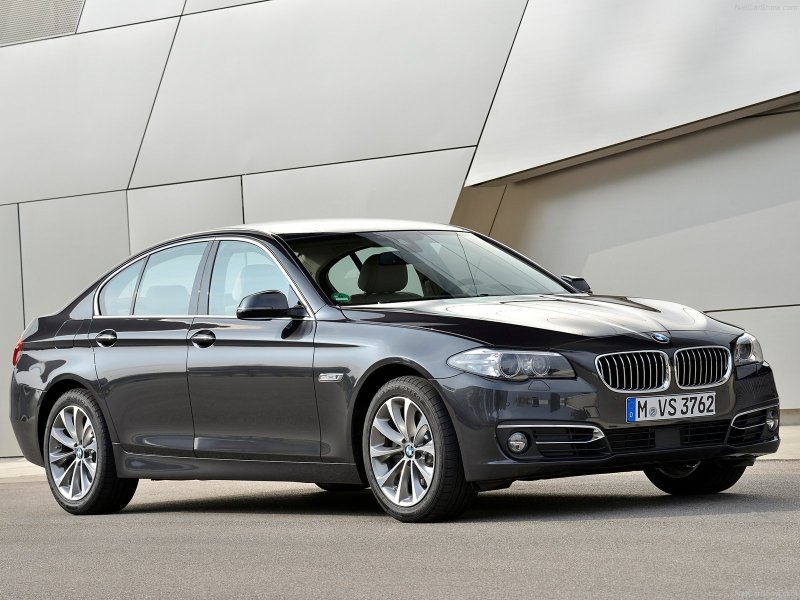 BMW 5 2015