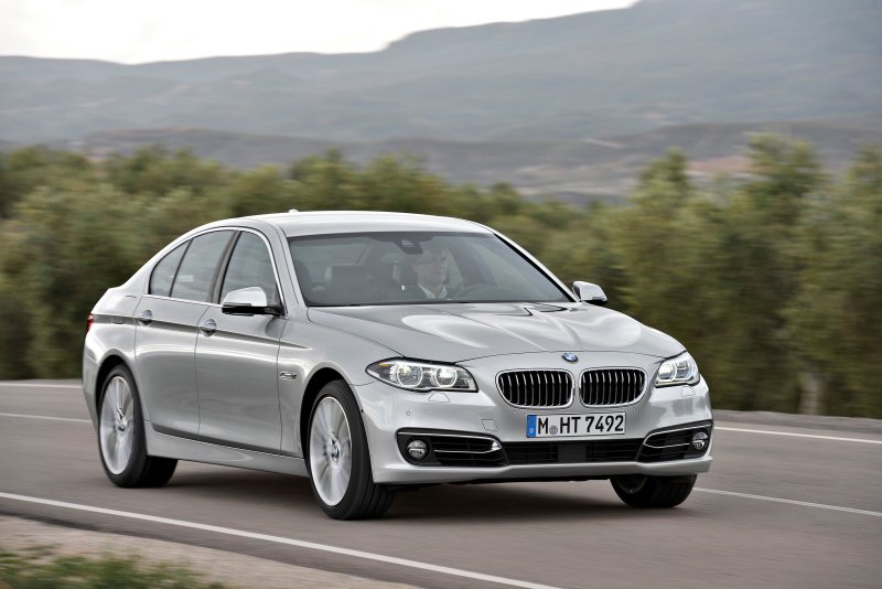 BMW 5 седан