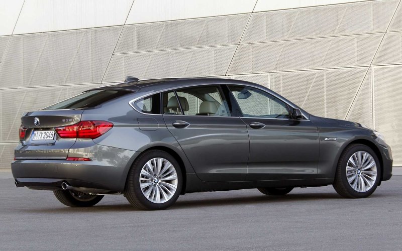 BMW 5 Gran Turismo 2013