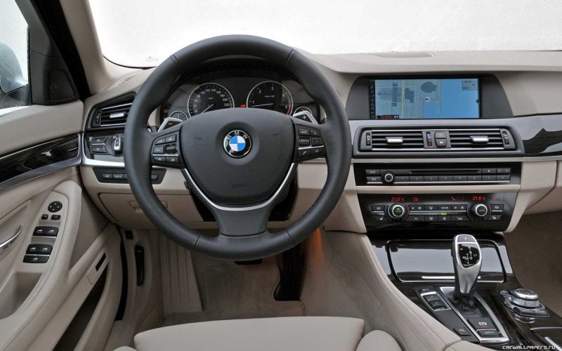 BMW 530 f10 салон
