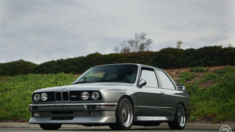 БМВ m5 e30